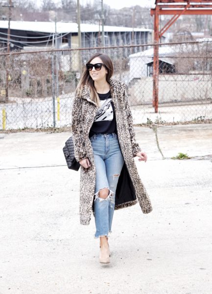 long leopard coat with band tee and nude pumps