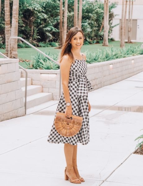 chicwish gingham bow dress with stuart weitzman nearlynude