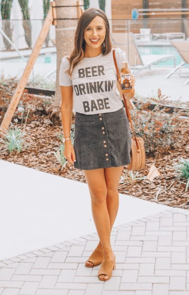 beer drinkin babe tee with navy skirt