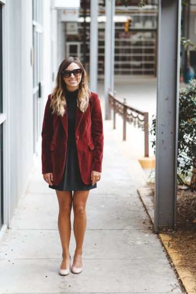 Red Velvet Blazer Outfits For Women (7 ideas & outfits)