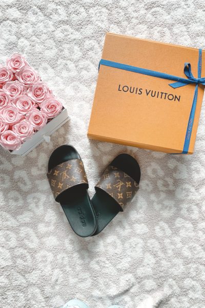 louis vuitton pool slides with roses