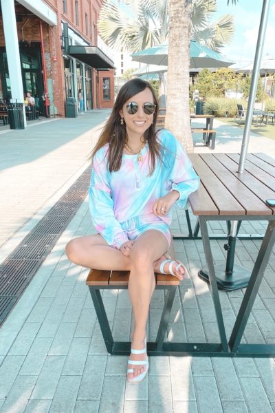 amazon tie dye set with dolce vita sandals and rayban icons