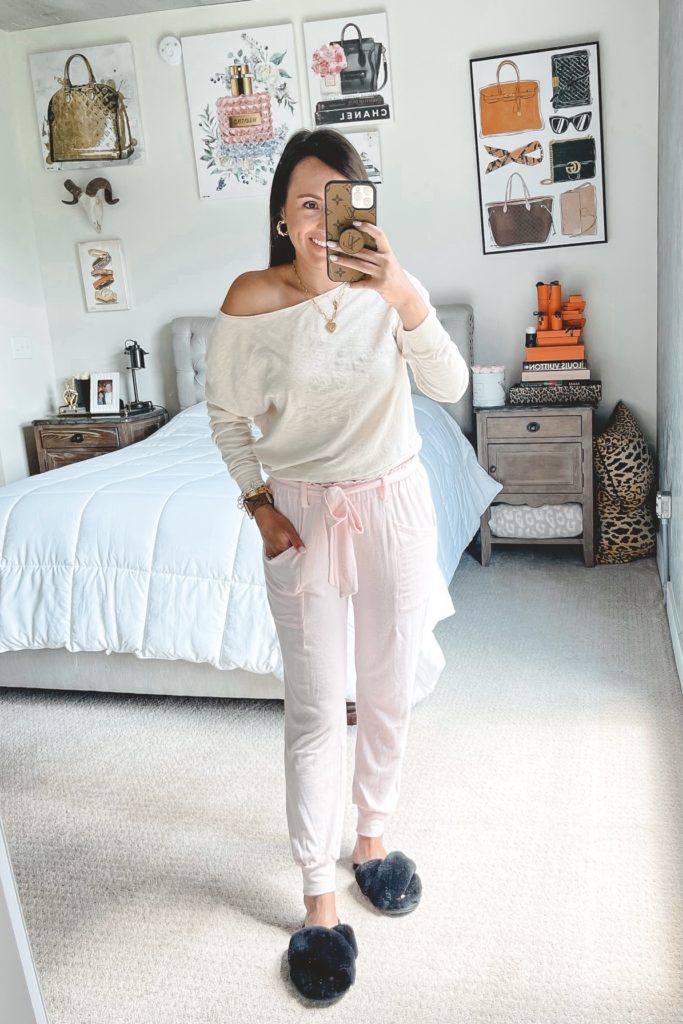 nordstrom anniversary sale outfit with gibsonlook rosewater cozy belted joggers