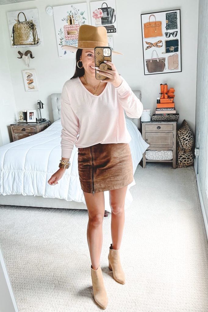 nordstrom anniversary sale outfit with blanknyc suede mini skirt and gibsonlook fleece top