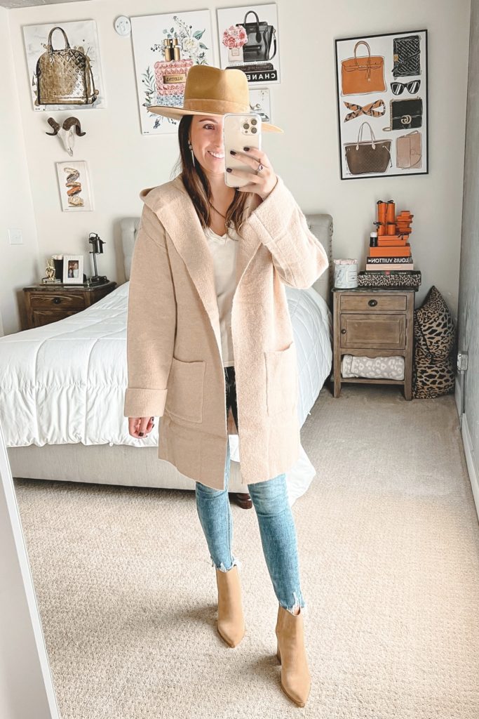 chicago skyline beige cardigan with lack of color hat and booties