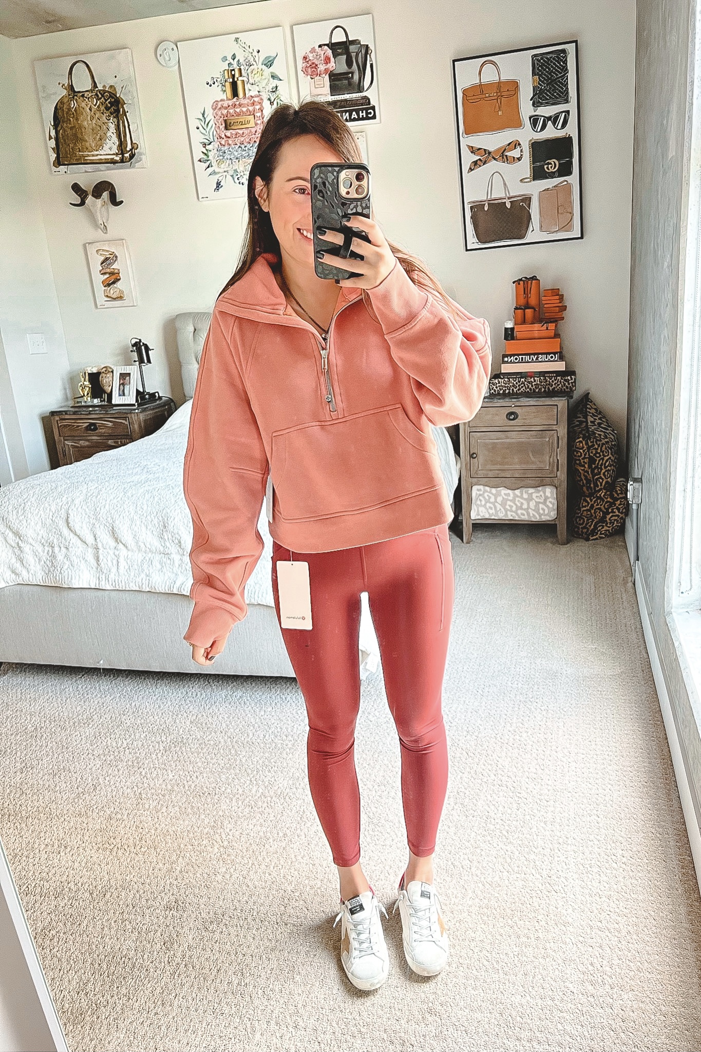 Who else loves a matching sweatsuit? 😍 Scuba half zip (XS/S) and
