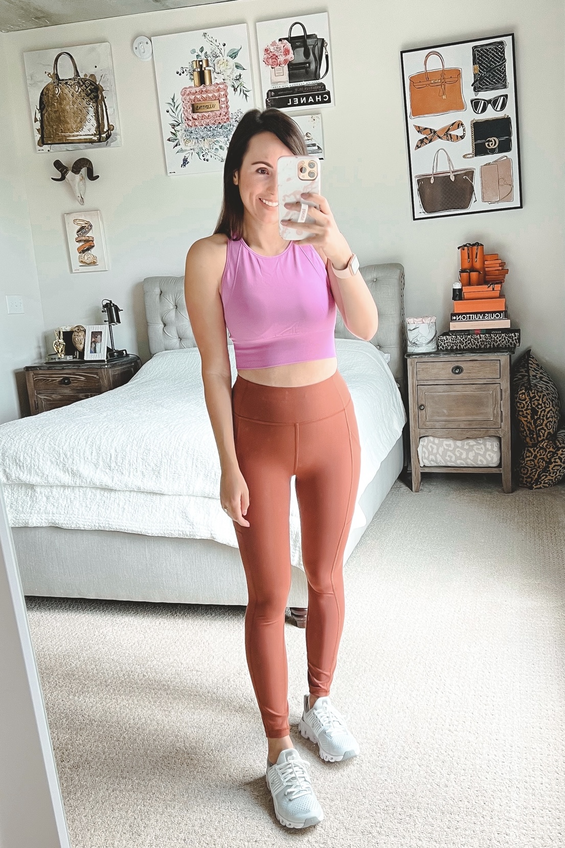 In loveeee with Submarie Invigorate 25 (4), such a beautiful colour😍.  Leggings are insanely comfortable and pockets?!?! Couldn't ask for anything  better. Excited to use these for workouts/runs!! Paired with Align Tank