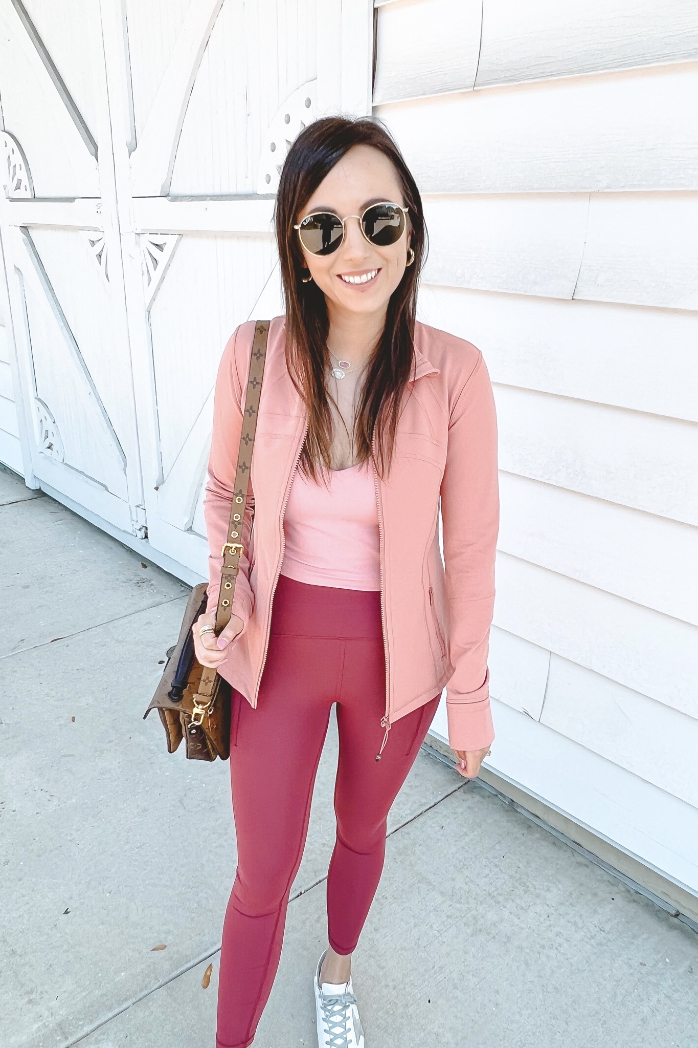 Classic and Flattering Lululemon Outfit