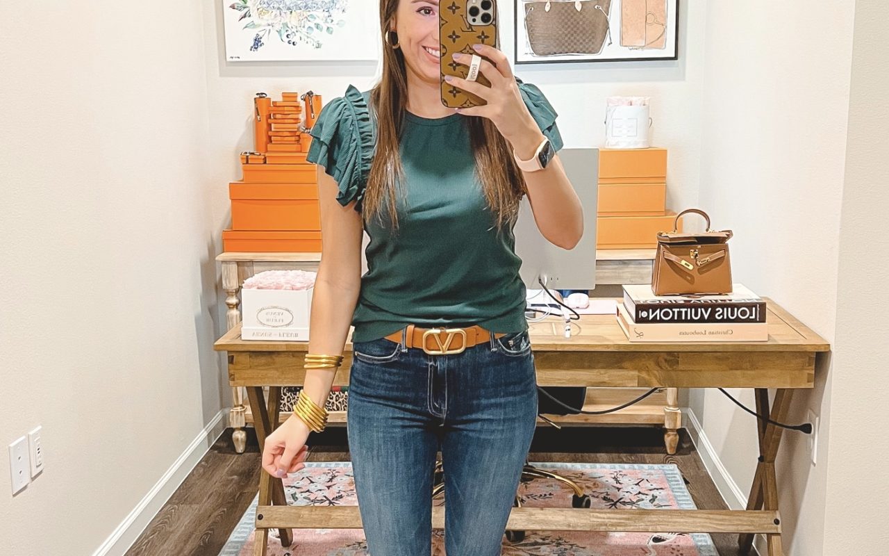 amazon forest green tee with mother skinny jeans and valentino belt dupe