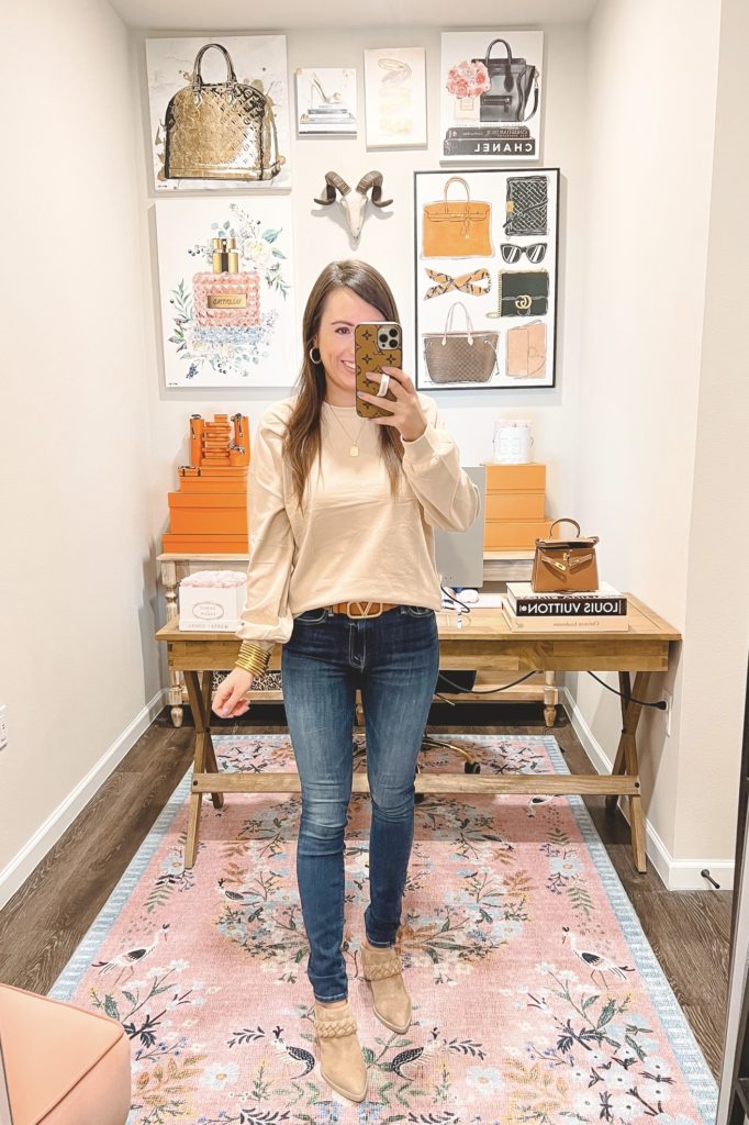 amazon cream puff sleeve sweatshirt with mother skinny jeans and mules