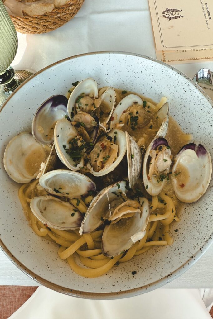 Flora at the gardiner house clam linguine