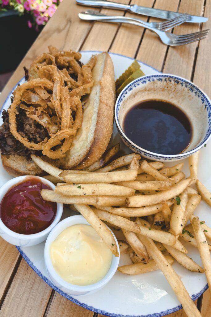 22 Bowen french dip