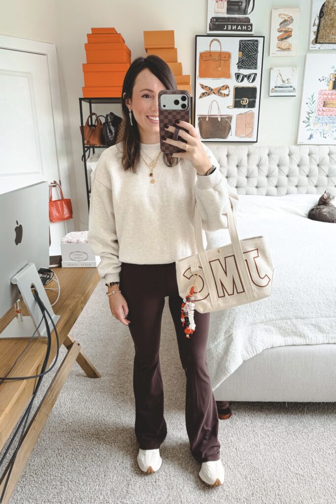 Lululemon french press leggings with baublebar tote bag