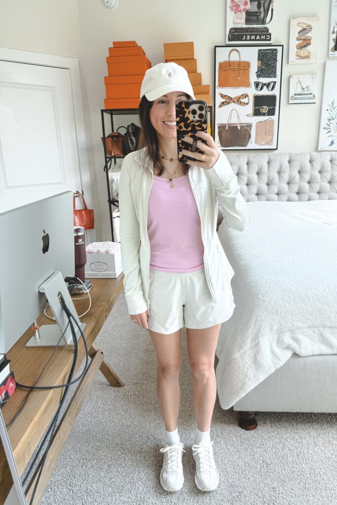 Lululemon hold tight tank vitapink with lululemon hotty hot shorts bone